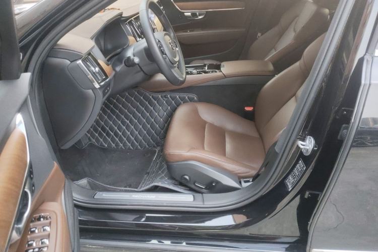 Used Volvo S90 New Energy 2024 Plug-in Hybrid Four-Wheel Drive Long-Range Zhiyi Luxury Edition