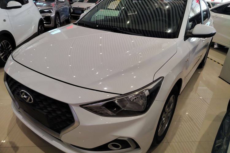 Used Hyundai Celesta 2017 1.6L Manual Enjoyment Edition GLS