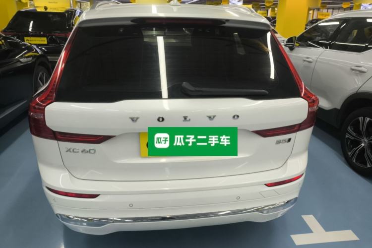 Used Volvo XC60 2022 B5 4x4 Smart Luxury Edition
