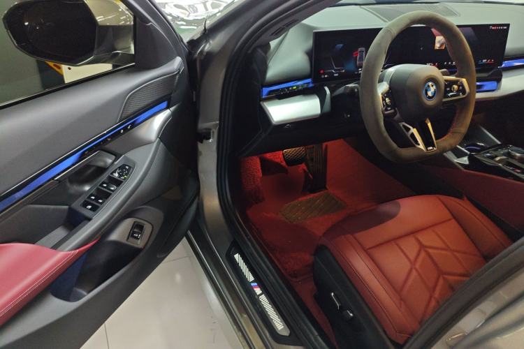 Used BMW i5 2024 eDrive 35L M Sport Package
