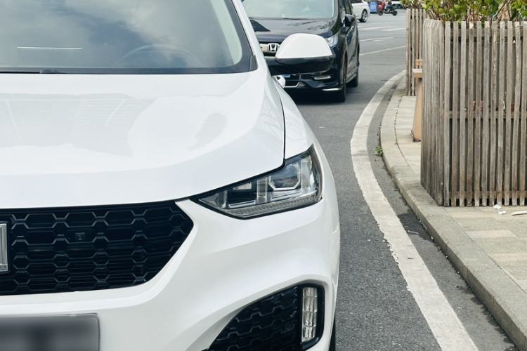 Used Wey VV6 2018 2.0T Four-Wheel Drive Flagship Version China V Standard
