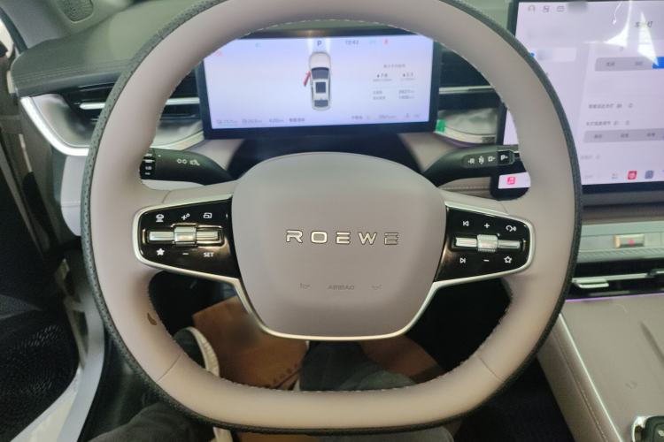 Used Roewe M7 DMH 2025 Model 160km Premium Version
