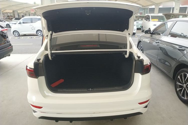 Used Geely Auto Emgrand 2022 4th Generation 1.5L Manual Luxury Model Trunk