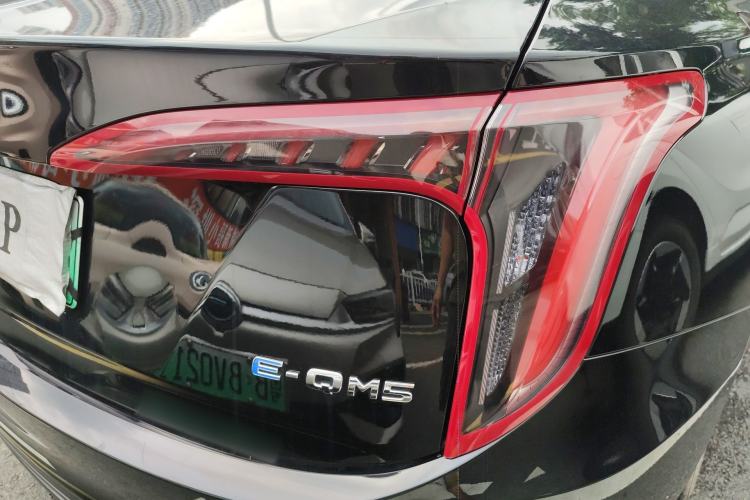 Used Hongqi E-QM5 2024 500km Range Edition Exterior 3