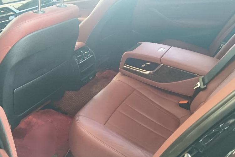 Used BMW 5 Series 2018 Restyled 530Li Leading Edition M Sport Package