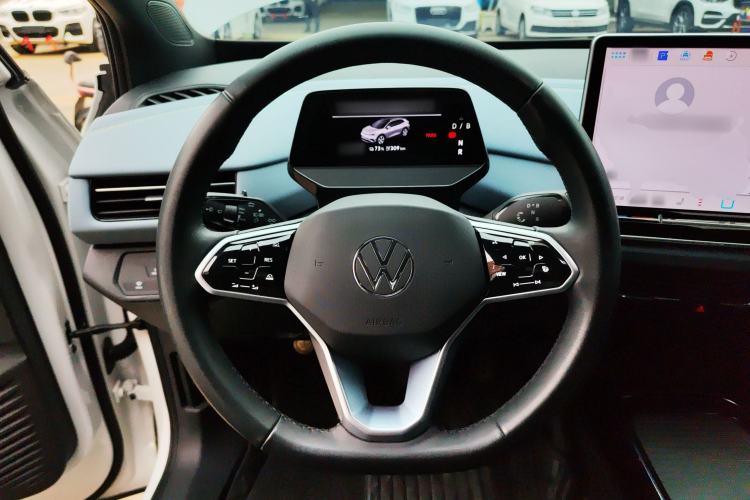 Used Volkswagen ID.4 X 2025 Smart Version Pure & Intelligent Enjoyment Edition