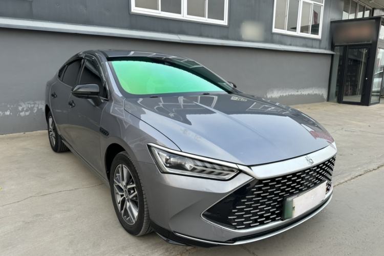 Used BYD Qin PLUS 2023 Champion Edition DM-i 120KM Excellence Model
