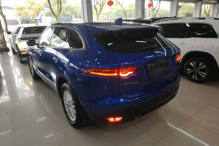 Used Jaguar F-PACE 2018 2.0T Two-Wheel Drive Urban Deluxe Edition
