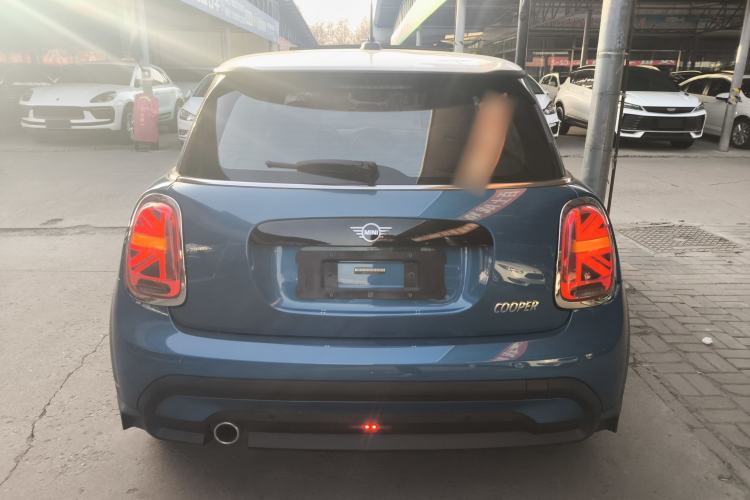 Used MINI MINI 2022 1.5T COOPER Classic Edition
