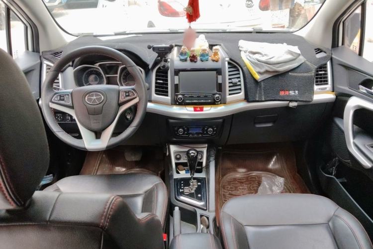 Used JAC Group Refine S3 2016 1.5L CVT Luxury Smart Premium Edition