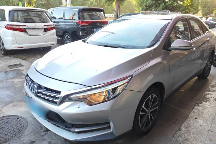 Used Venucia D60 2019 1.6L XL CVT SmartConnect Elite Edition (ISS)
