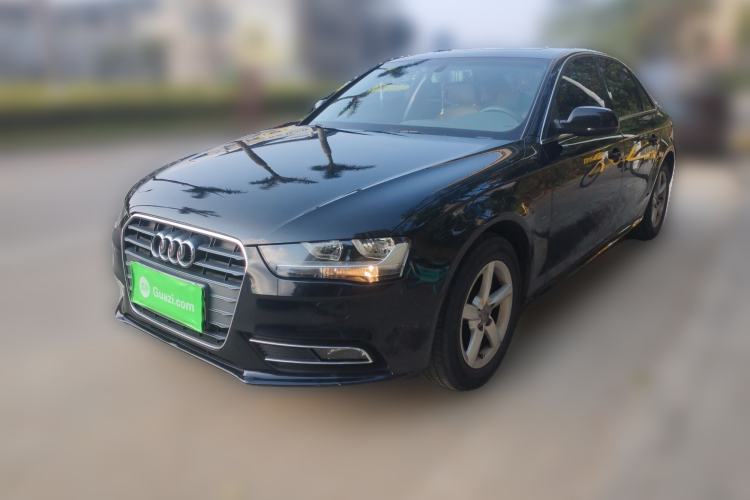 Used Audi A4L 2015 30 TFSI Manual Comfort Model