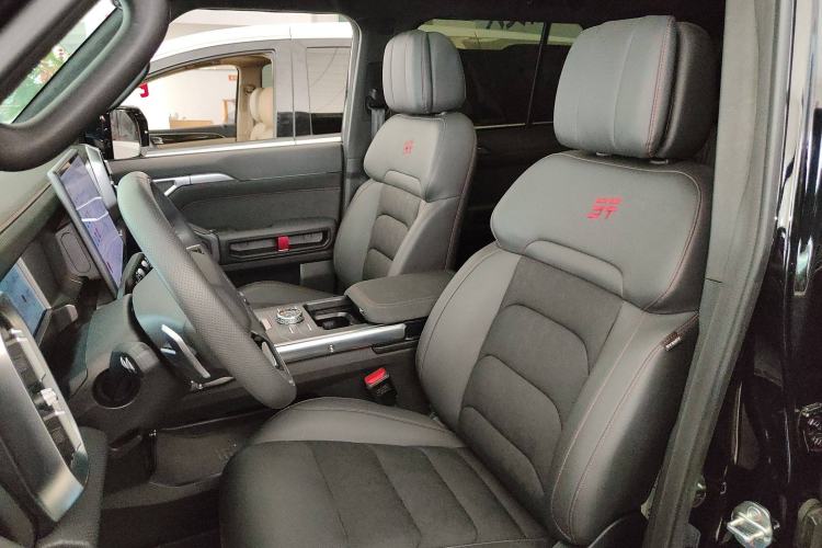 Used JETOUR Traveler 2023 2.0T All-Wheel Drive Conquer PRO