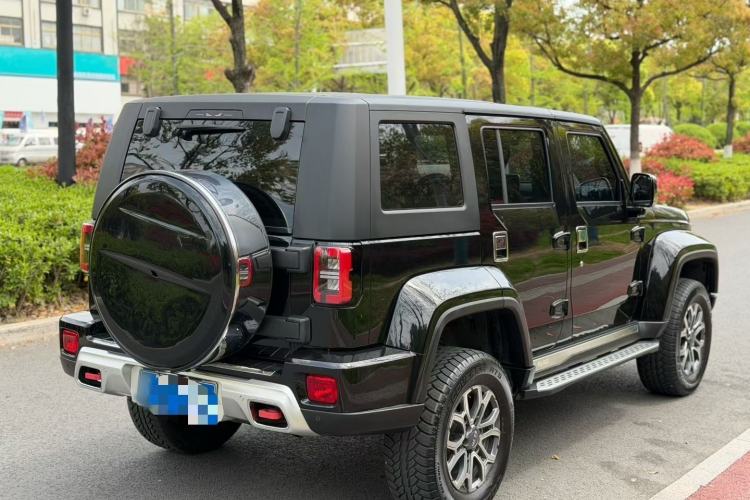 Used BAIC Off-Road BJ40 2024 2.0T Urban Hunter Honor Edition Exterior 4