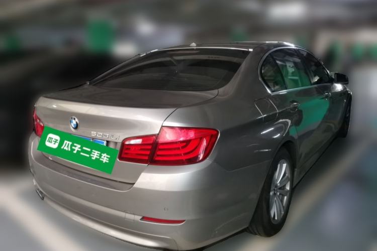 Used BMW 5 Series 2011 523Li Leading Model
