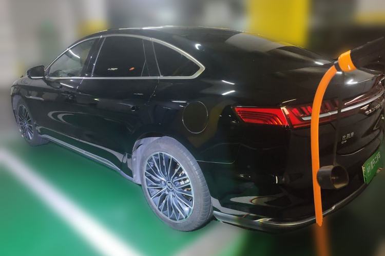 Used BYD Han 2020 DM Four-Wheel Drive Performance Edition Luxury Model
