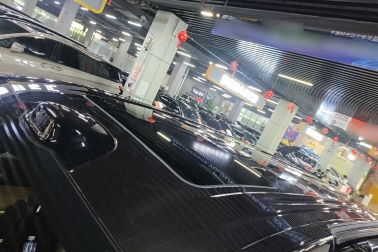 Used VOYAH Dream 2025 PHEV Four-Wheel-Drive Flagship Version – Qiankun Edition Roof