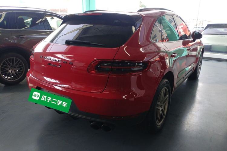 Used Porsche Macan 2017 Macan S 3.0T Rear Right 45 Deg