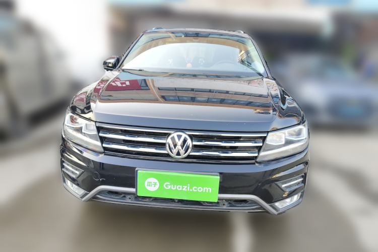 Used Volkswagen Tiguan L 2019 330TSI Automatic Two-Wheel Drive Smart Luxury Version China V Emission Standard
