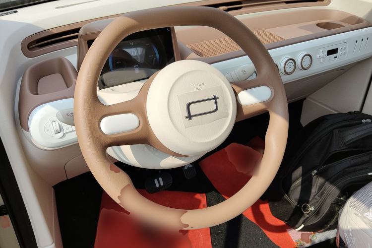 Used Bestune Pony 2026 222km Colorful Horse Steering Wheel