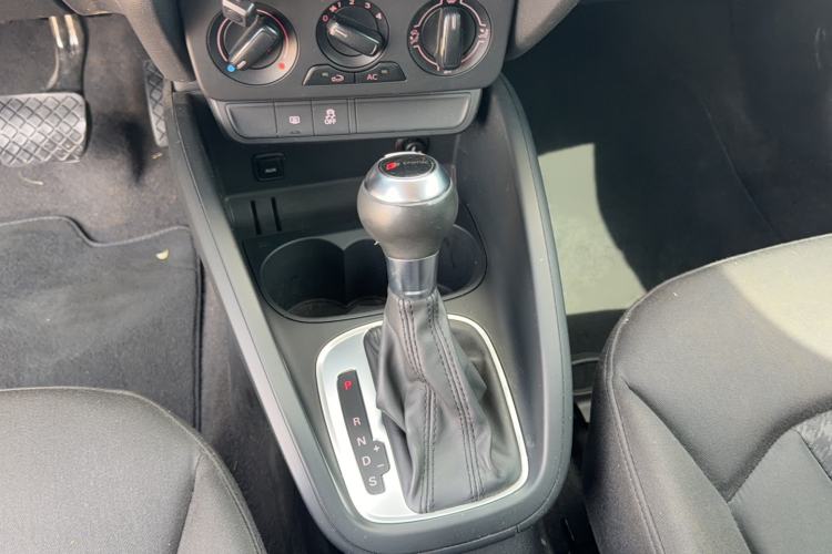 Used Audi A1 2013 30 TFSI Sportback Urban Gear Lever