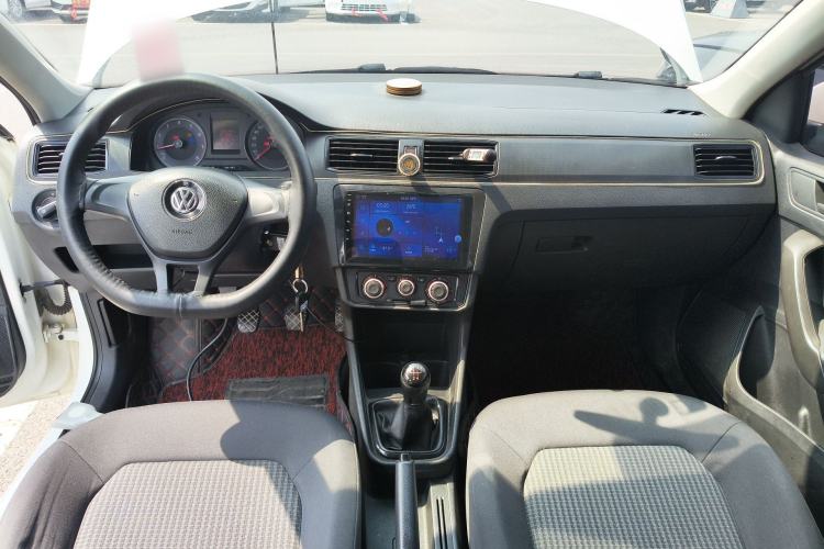 Used Volkswagen Santana 2016 1.4L Manual Fashion Edition