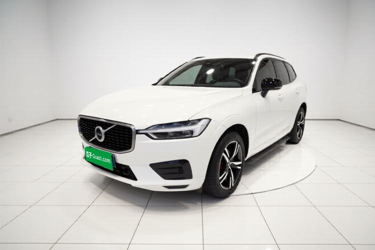Used Volvo XC60 2019 T5 4x4 Smart & Dynamic Sport Edition China VI Standard