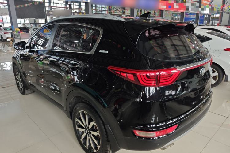 Used Kia KX5 2017 1.6T Automatic Two-Wheel Drive 15th Anniversary Special Edition DLX