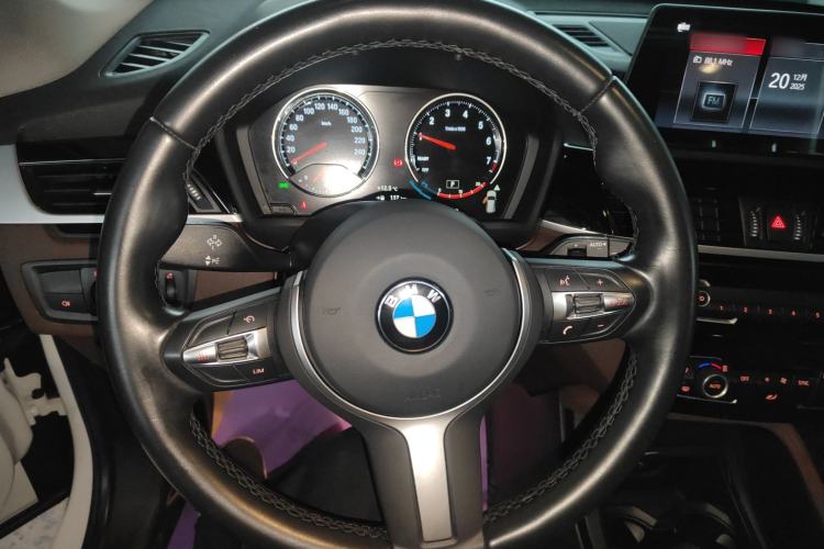 Used BMW X1 2021 Restyled sDrive25Li Leading Edition Steering Wheel