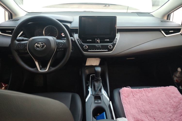 Used Toyota Levin 2021 2.0L Luxury Edition Center Console