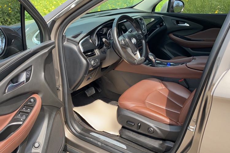 Used Buick Envision 2018 20T Two-Wheel Drive Luxury Model Interior 8