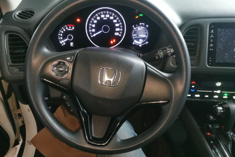 Used Honda Vezel 2020 220 TURBO CVT Elite Edition Steering Wheel