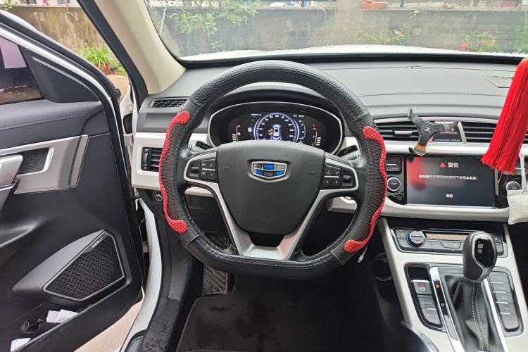 Used Geely Auto Emgrand X7 Sport 2018 1.8TD Automatic Two-Wheel Drive Smart Connect 4G Internet Edition