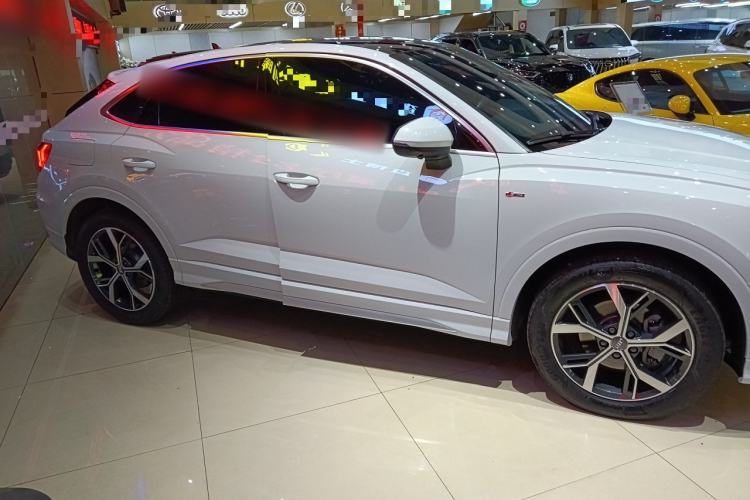 Used Audi Q3 Sportback 2020 40 TFSI Fashion Model
