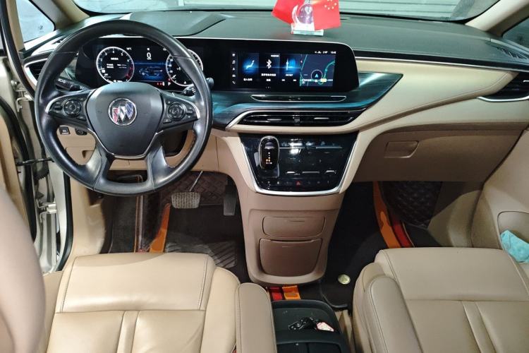 Used Buick GL8 2020 ES Land Cruiser 653T Luxury Edition Center Console