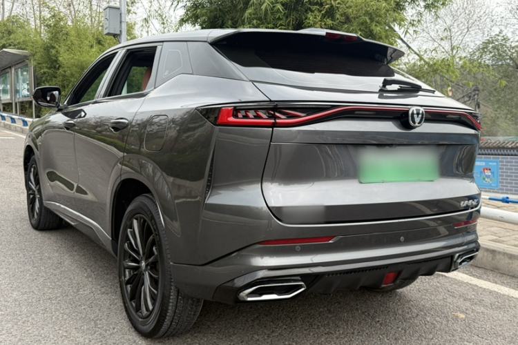 Used CHANGAN UNI-Z New Energy 2024 Blue Whale Smart Electric iDD 125km Leading Model Exterior 1