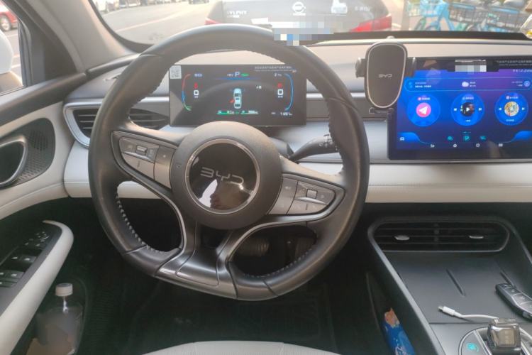 Used BYD Seal 05 DM-i 2025 DM-i Smart Drive 55KM Luxury Model Steering Wheel