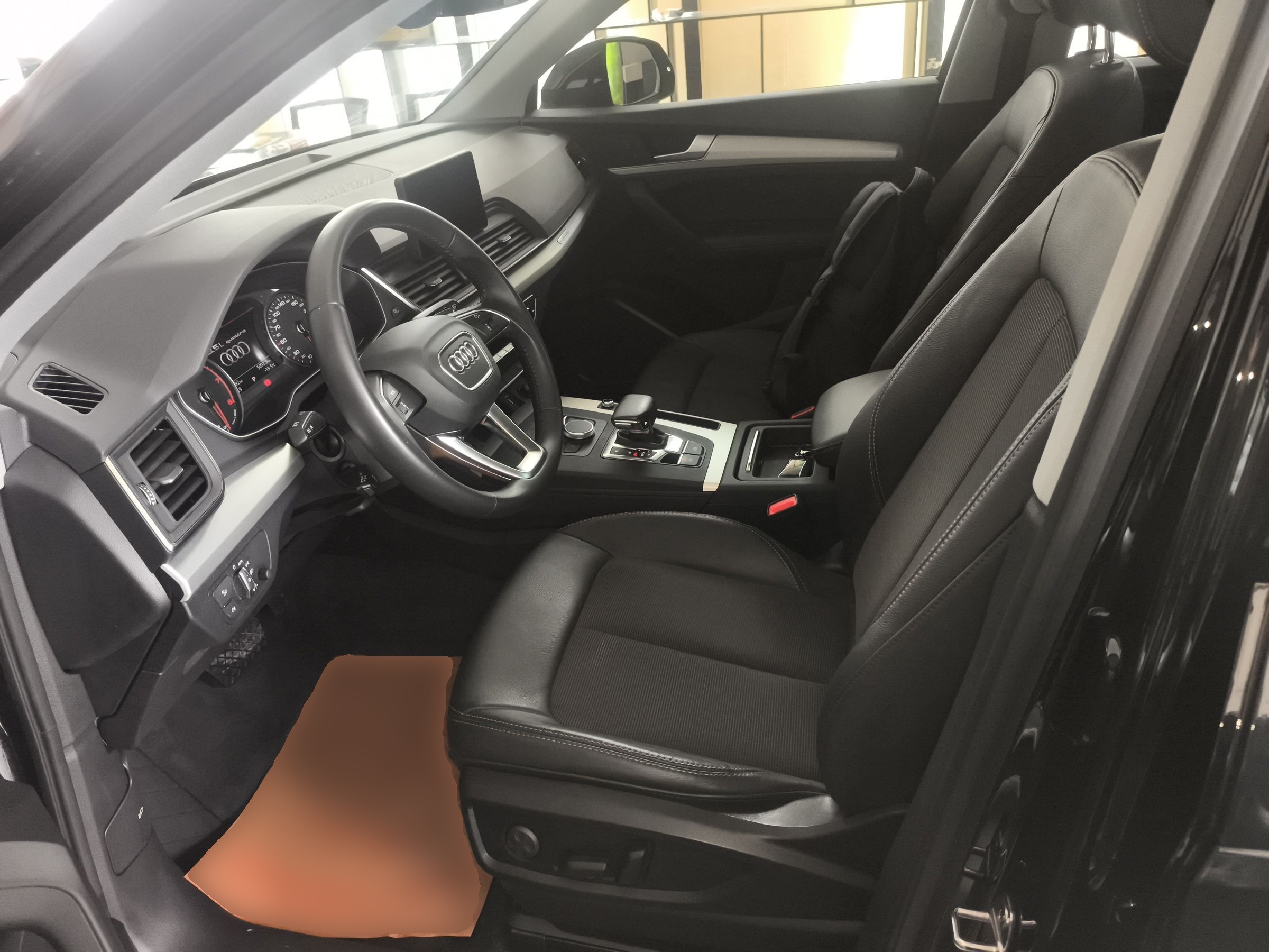 Interior delantero
