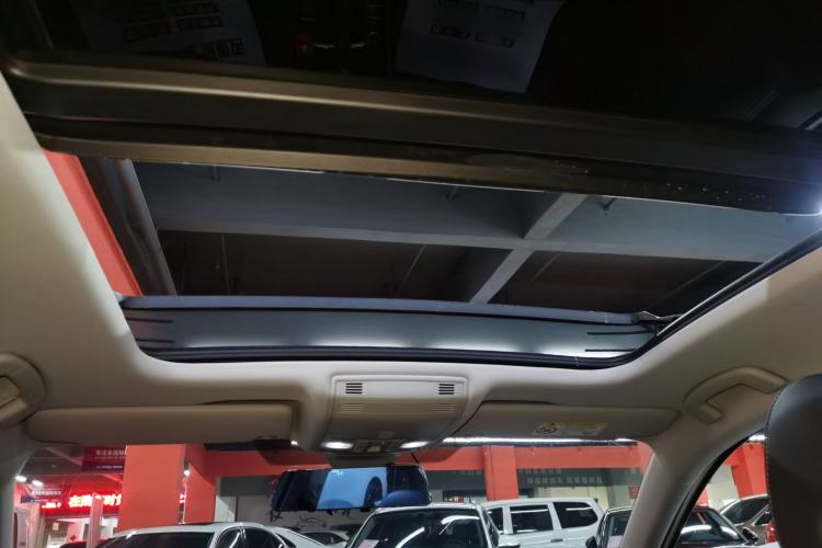 Used Volkswagen Sagitar 2025 300TSI DSG Excellence Edition Headliner