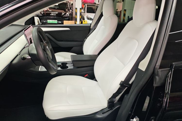 Used Tesla Model Y 2021 Standard Range Rear-Wheel Drive Version
