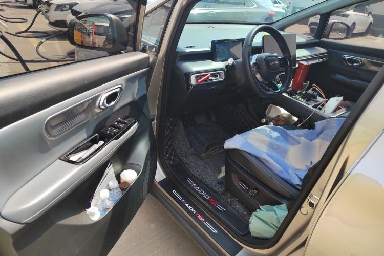 Used AION Y 2023 Younger Star Edition
