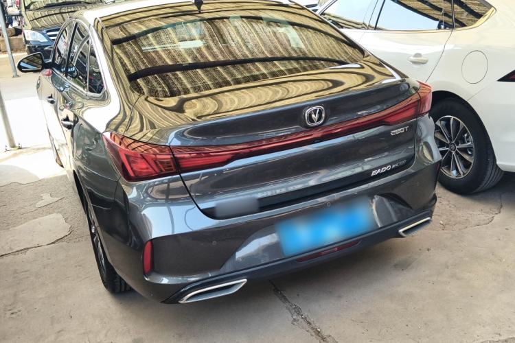 Used CHANGAN Eado 2023 Changan Edition PLUS Blue Whale NE 1.4T GDI DCT Prestige Version
