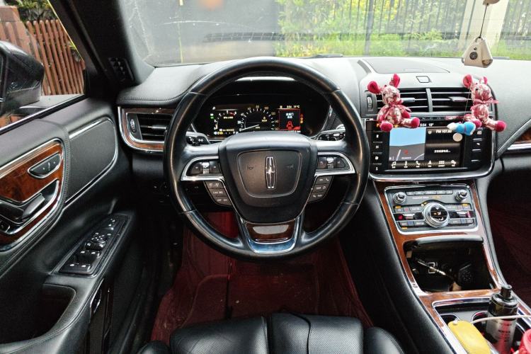 Used Lincoln Continental 2018 2.0T Two-Wheel Drive Deluxe Edition
