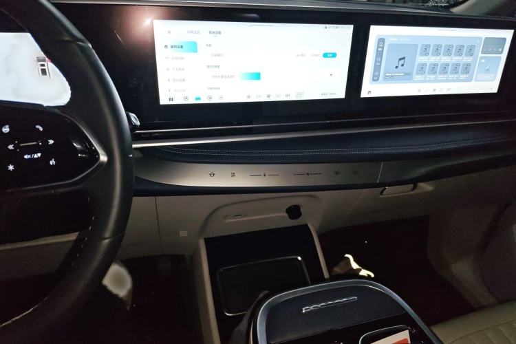 Used SAIC MAXUS G90 2024 2.0T Xinghan Seven-Seater Version