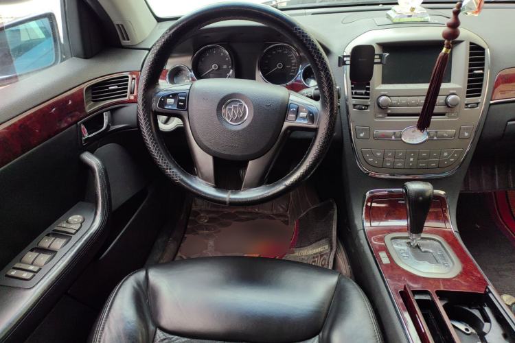 Used Buick Park Avenue 2011 Bao'ao Forum Commemorative Edition Steering Wheel