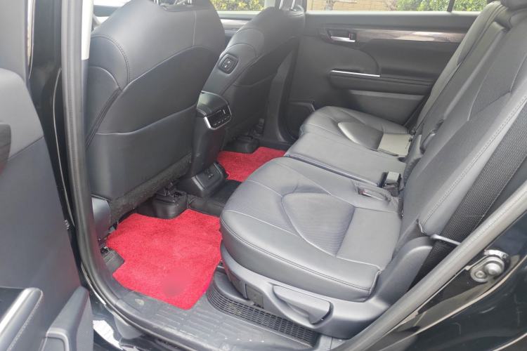 Used Toyota Highlander 2024 2.5L Smart Electric Hybrid Dual-Engine Four-Wheel Drive Prestige Version – 7 Seats Left Rear Seat