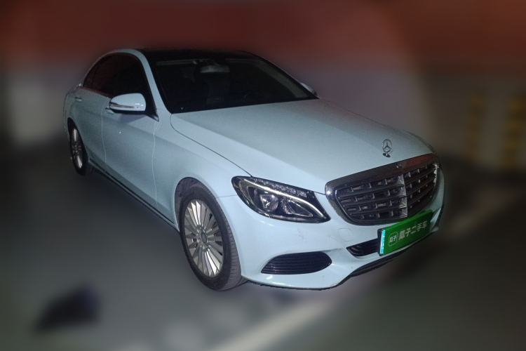 Used Mercedes-Benz C-Class 2015 Facelift C 200 L