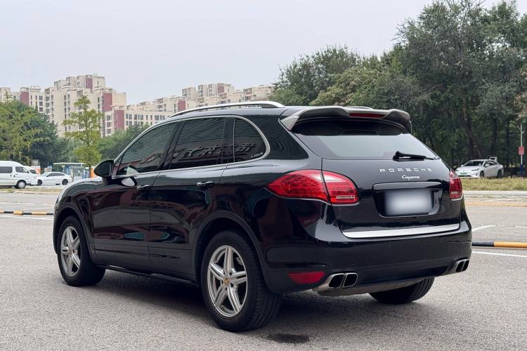 Used Porsche Cayenne 2014 Cayenne Platinum Edition 3.0T