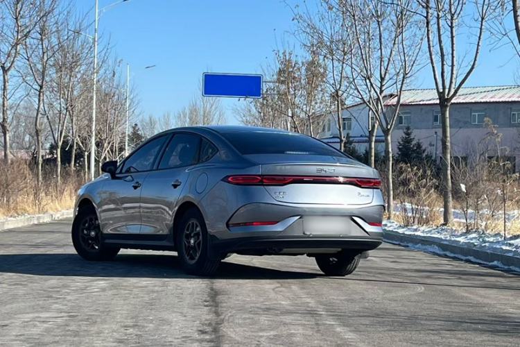 Used BYD Qin PLUS 2025 DM-i Smart Drive 55KM Leading Model
