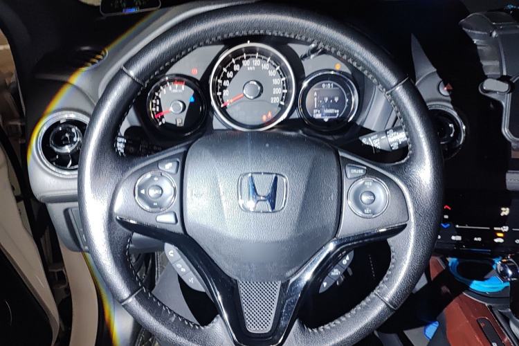 Used Honda XR-V 2015 1.8L VTi CVT Luxury Edition Steering Wheel